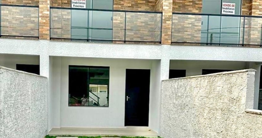Sobrado a venda em Loteamento com valor de oportunidade - 02 Suítes - Rio Vermelho