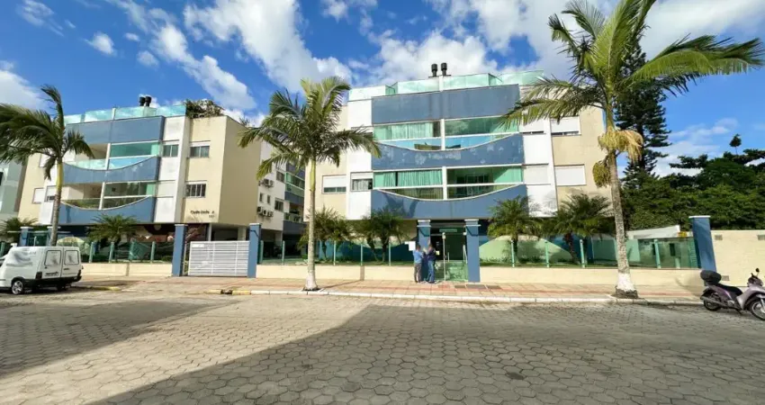 Oportunidade imperdível! Apartamento de 3 dormitórios com suíte a poucos metros do mar em Ingleses Norte