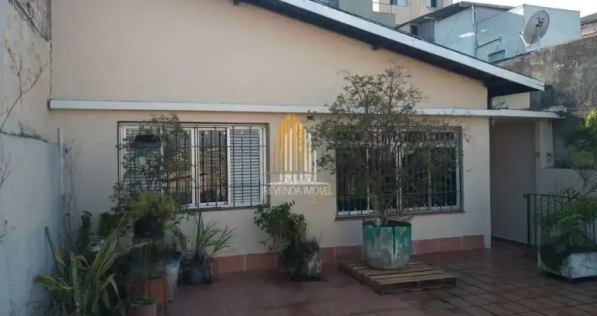 Sobrado de 110m², 2 dormitórios, 2 banheiros, 2 vagas, localizado na região de interlagos.