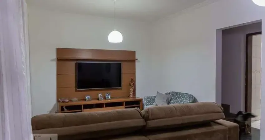 Casa com 3 quartos à venda na Rua Benedito Luiz Rodrigues, 599, Nova Petrópolis, São Bernardo do Campo