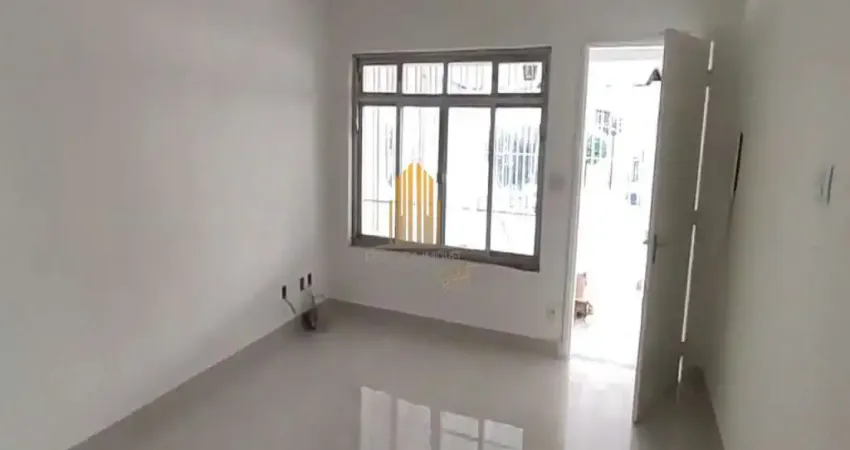 Vila santa catarina - casa de 120m² com 3 quartos, sala, 2 banheiros e vaga.