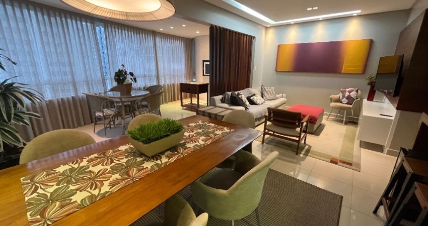 Ótimo apartamento de 3 dormitórios a 200 metros da Praia
