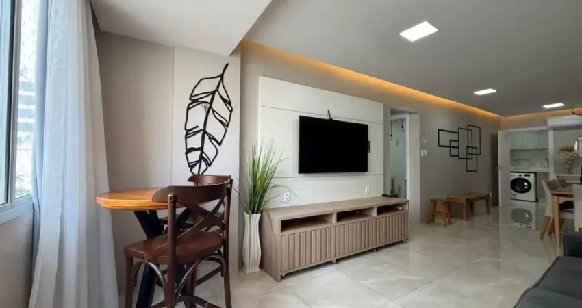 Apartamento de 3 quartos de frente para Av. Brasil.