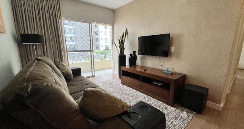 Apartamento no centro proximo ao mar. de 2 dormitórios