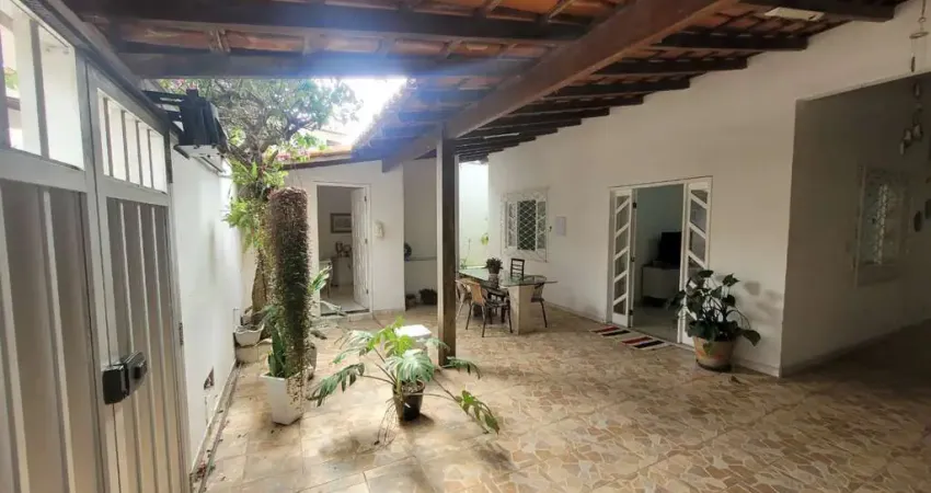 Casa com 3 quartos à venda na Rua dos Colibris, 42, Eurico Salles, Serra