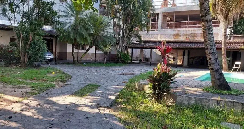 Terreno à venda na Ângelo Carão, 11, Jardim Camburi, Vitória