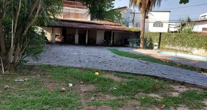 Terreno à venda na Rua Ângelo Carão, 11, Jardim Camburi, Vitória