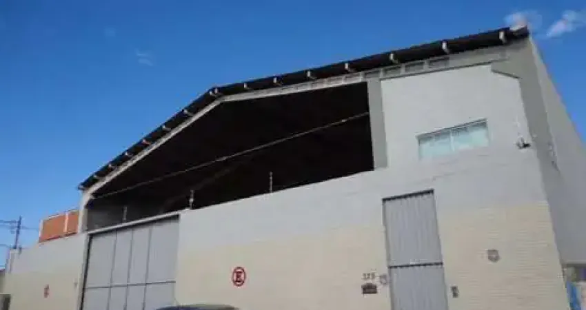 Barracão / Galpão / Depósito com 8 salas à venda na Inhambú, 375, Novo Horizonte, Serra