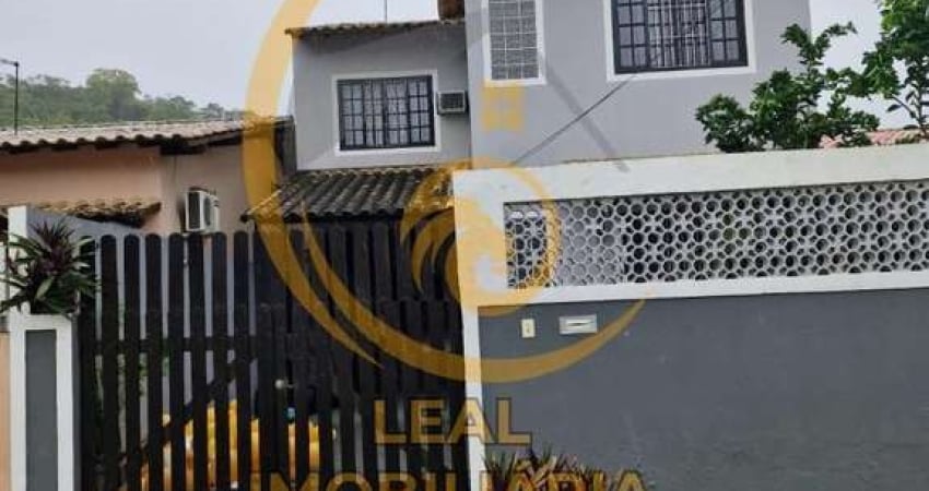 Casa para Venda em Niterói, Serra Grande, 4 dormitórios, 2 suítes, 3 banheiros, 2 vagas