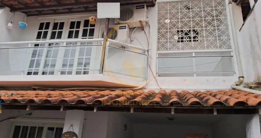 Casa para Venda em Niterói, Piratininga, 3 dormitórios, 1 suíte, 1 banheiro, 2 vagas