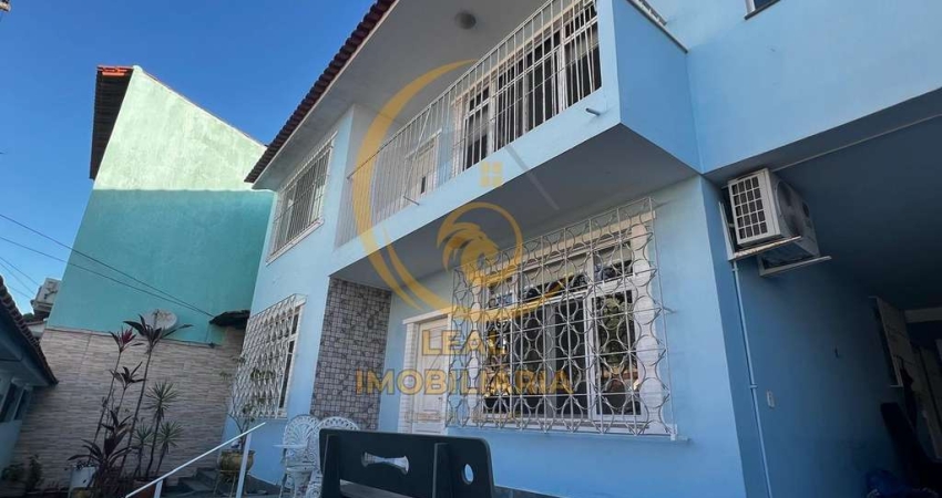 Casa para Venda em Niterói, Largo da Batalha, 4 dormitórios, 2 suítes, 1 banheiro, 2 vagas