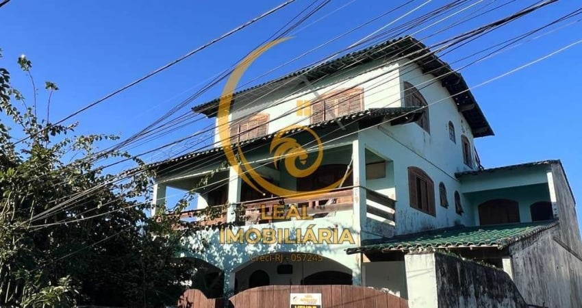 Casa para Venda em Niterói, Piratininga, 5 dormitórios, 4 suítes, 2 banheiros, 3 vagas