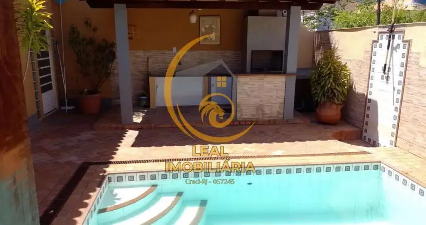 Casa para Venda em Niterói, Serra Grande, 3 dormitórios, 1 suíte, 2 banheiros, 2 vagas