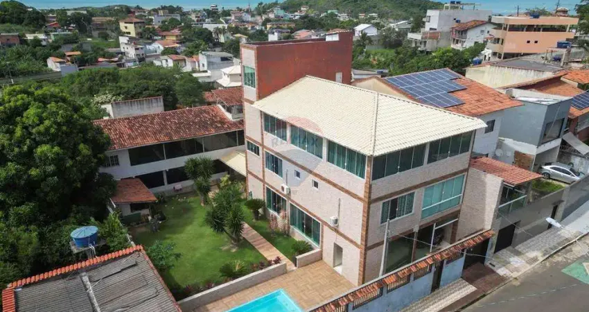 Casa Triplex com Vista Panorâmica para o Mar – Setiba, Guarapari/ES