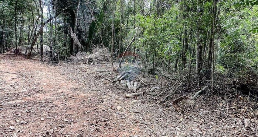 Terreno 25.000m²  Frente para Riacho, Próx. Cascata do Galo,  Escritura individual em Domingos Martins