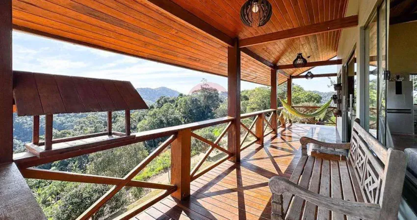 Sítio com Casa 4 Quartos, Vista Deslumbrante e Excelente Localização em Domingos Martins