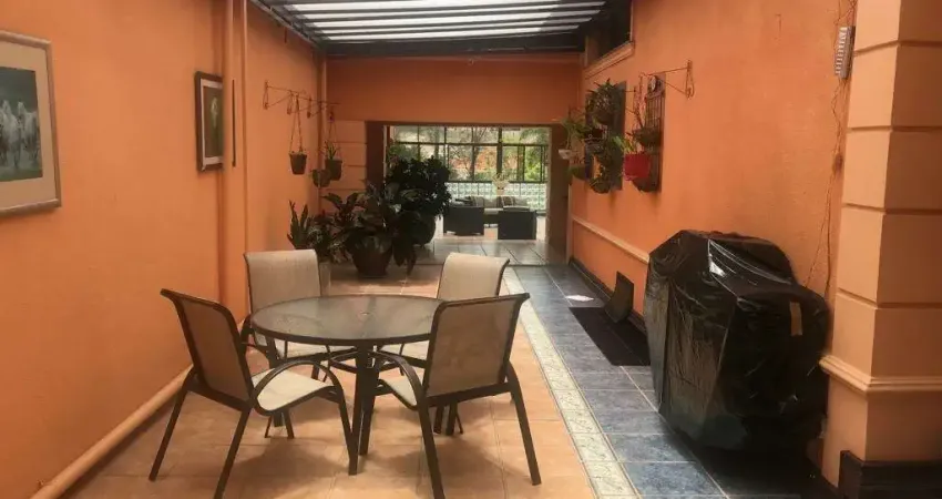 Casa assobradada à venda no alto da lapa com 790m² 5 dormitórios 3 suítes 5 banheiros 4 vagas