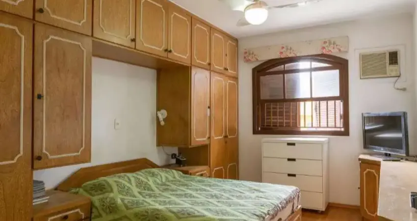 Casa com 4 quartos à venda na Rua Bárbara Heliodora, 570, Vila Romana, São Paulo