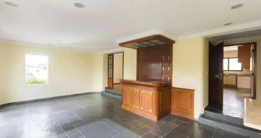 Apartamento com 4 quartos à venda na Avenida Chibarás, 880, Moema, São Paulo