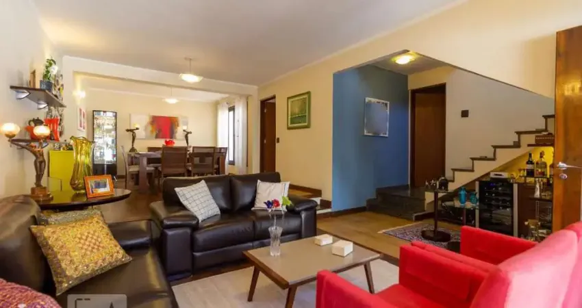 Casa com 4 quartos à venda na Rua Nibe Perobelli, 212, Butantã, São Paulo
