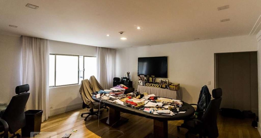Apartamento à Venda - Bela Vista, 5 Quartos,  250 m2