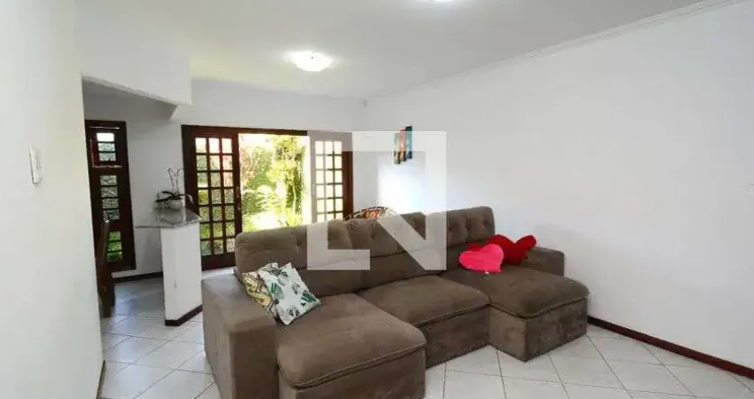 Casa à Venda - Jardim Marajoara , 3 Quartos,  102 m2