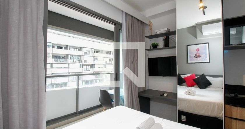 Apartamento à Venda - Pinheiros, 1 Quarto,  16 m2