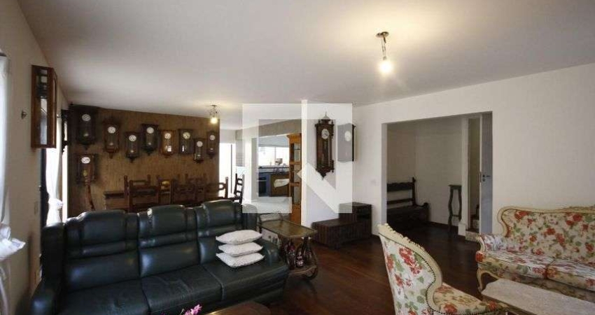 Casa à Venda - Vila Mariana, 3 Quartos,  260 m2
