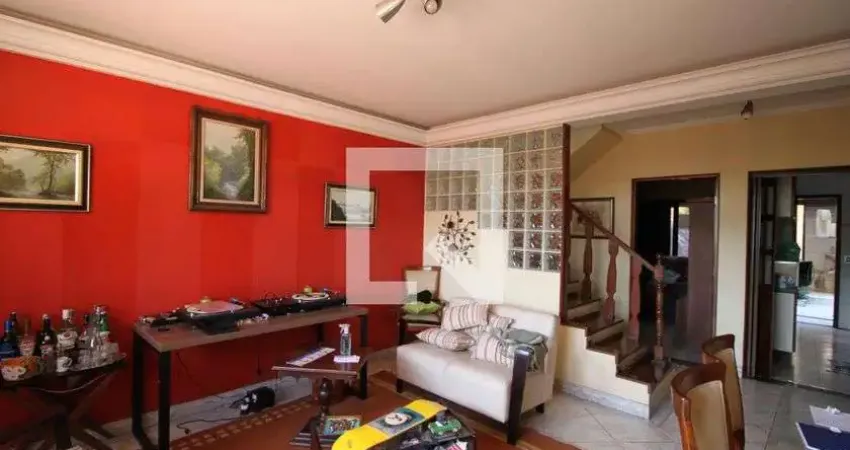 Casa à Venda - Jardim Marajoara , 3 Quartos,  190 m2