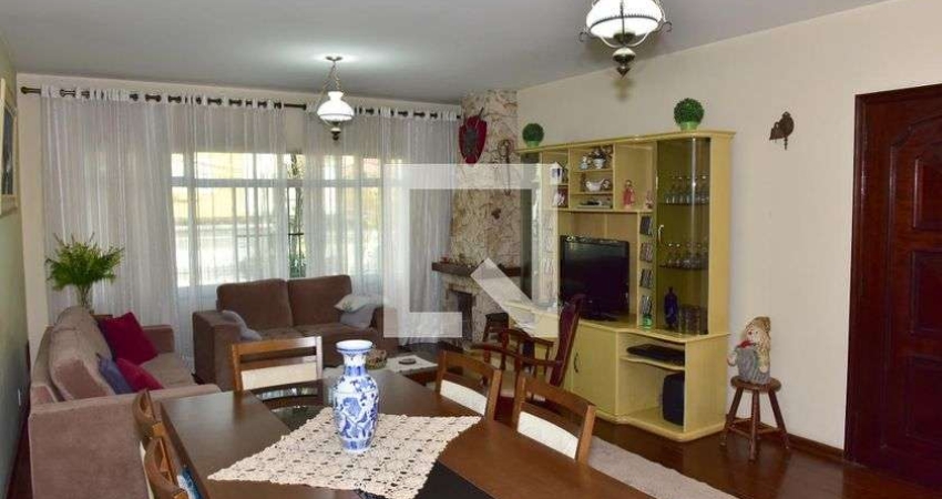 Casa à Venda - Jardim Marajoara , 3 Quartos,  180 m2