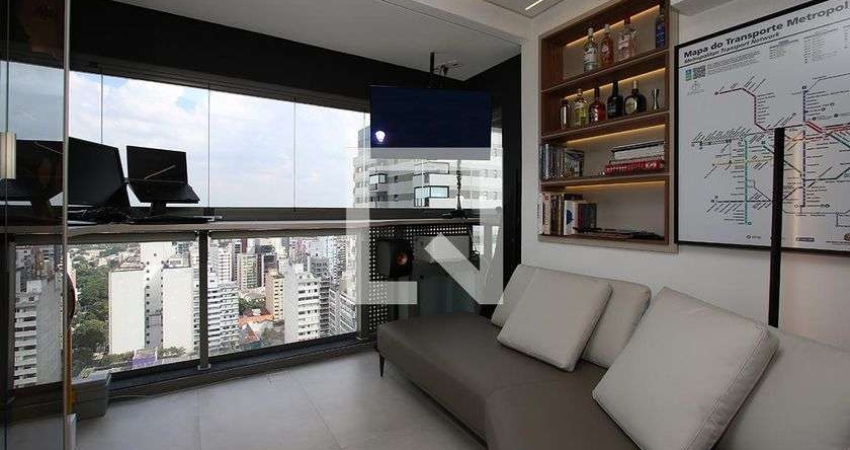 Kitnet / Stúdio à venda na Rua Oscar Freire, 1375, Pinheiros, São Paulo