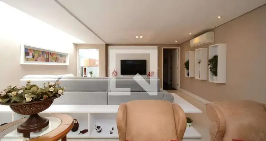 Casa à Venda - Jardim Marajoara , 4 Quartos,  167 m2