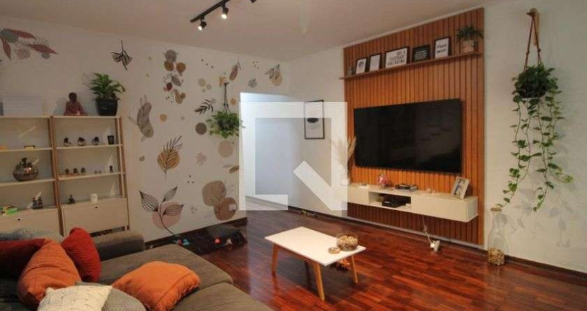 Casa à Venda - Jardim Marajoara , 3 Quartos,  176 m2