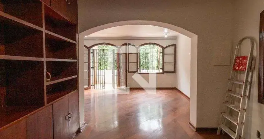 Casa com 3 quartos à venda na Rua Ester Hegedus, 23, Butantã, São Paulo