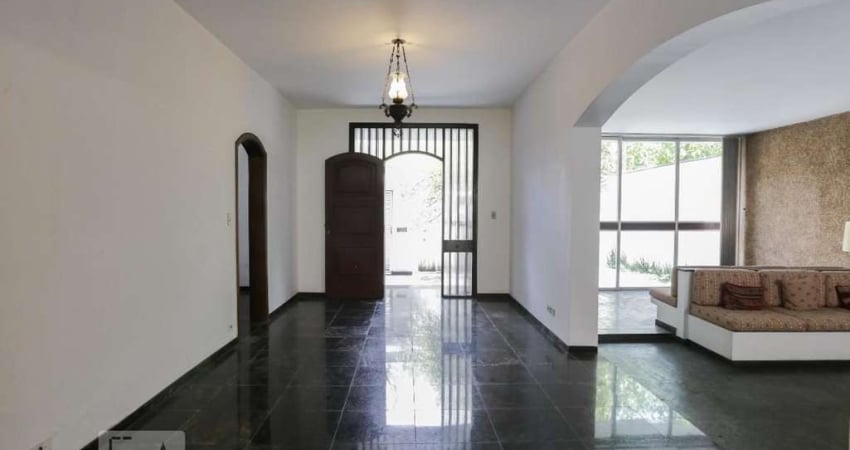 Casa com 4 quartos à venda na Rua Guilherme Moura, 342, Vila Madalena, São Paulo