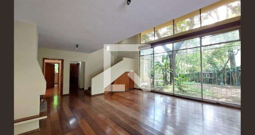 Casa à Venda - Jardim Marajoara , 4 Quartos,  570 m2