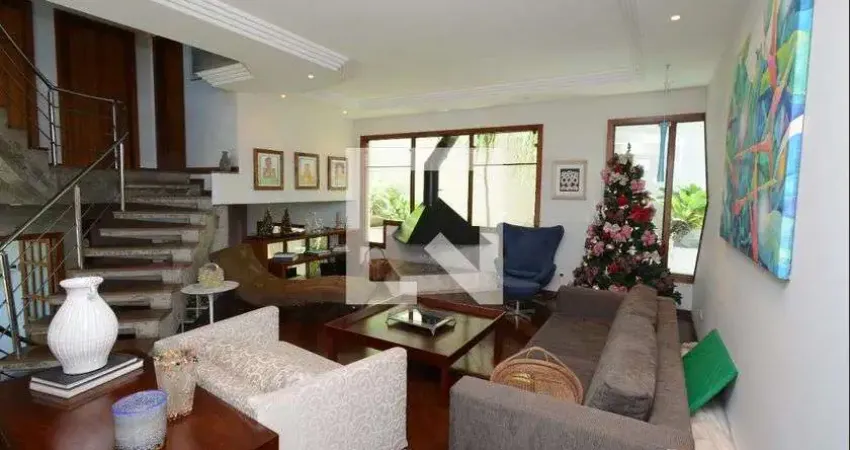 Casa à Venda - Jardim Marajoara , 4 Quartos,  273 m2