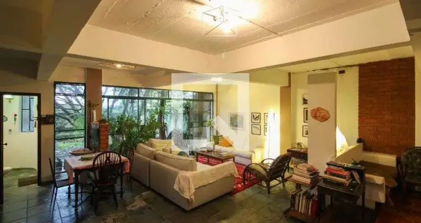Casa com 3 quartos à venda na Rua Plínio de Morais, 174, Sumaré, São Paulo