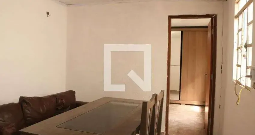 Casa com 2 quartos à venda na Rua Sepetiba, 335, Vila Romana, São Paulo