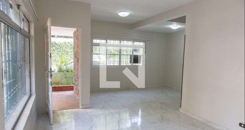Casa à Venda - Vila Mariana, 3 Quartos,  221 m2
