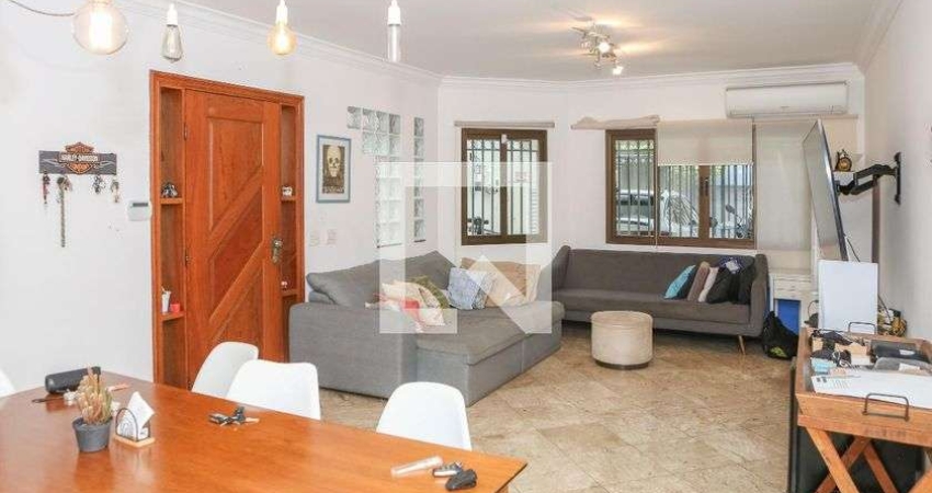 Casa com 3 quartos à venda na Rua José Borelli, 33, Vila Romana, São Paulo