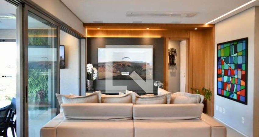Apartamento à Venda - Chácara Inglesa, 3 Quartos,  138 m2