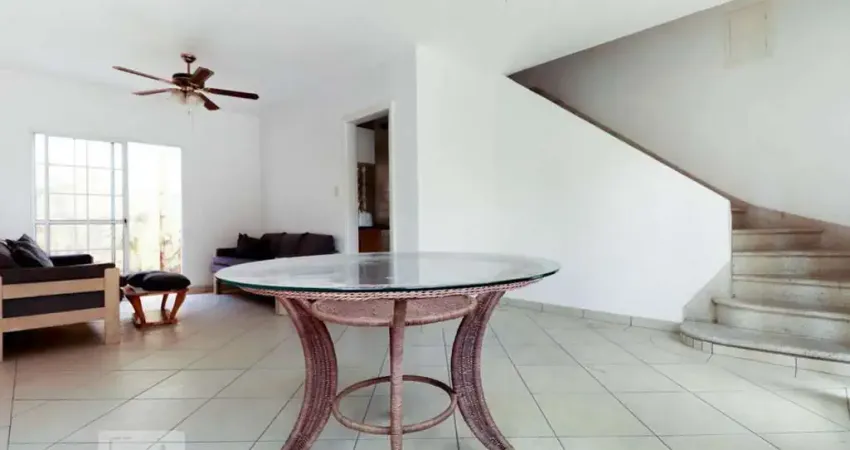Casa à Venda - Pinheiros, 2 Quartos,  96 m2