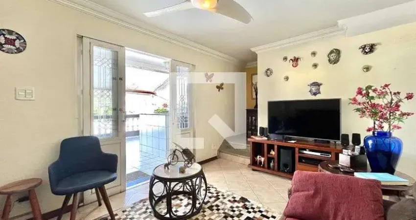 Casa à Venda - Jabaquara, 4 Quartos,  200 m2