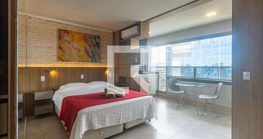 Apartamento à Venda - Itaim Bibi, 1 Quarto,  29 m2