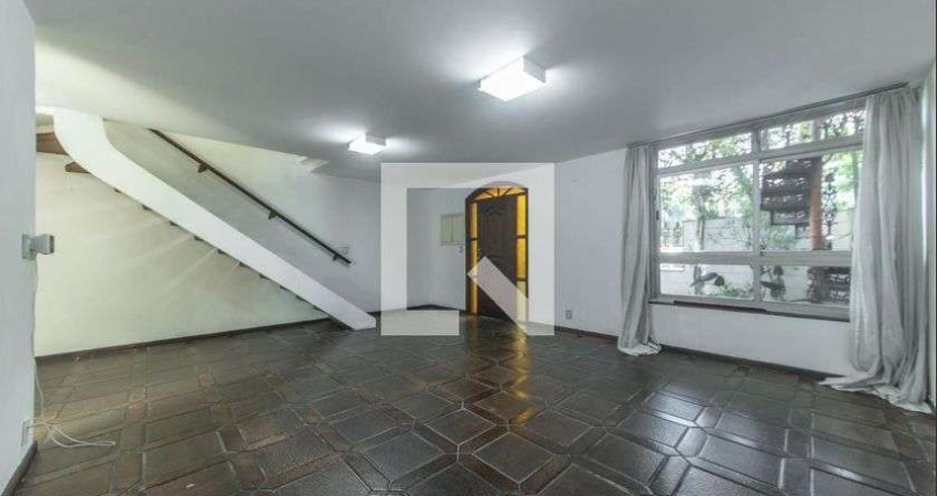 Casa à Venda - Brooklin, 3 Quartos,  208 m2
