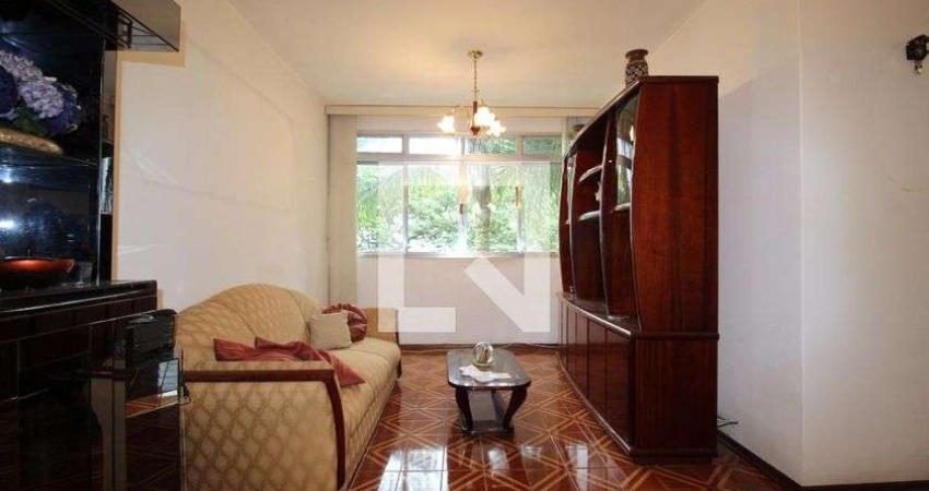 Apartamento à Venda - Moema, 2 Quartos,  75 m2