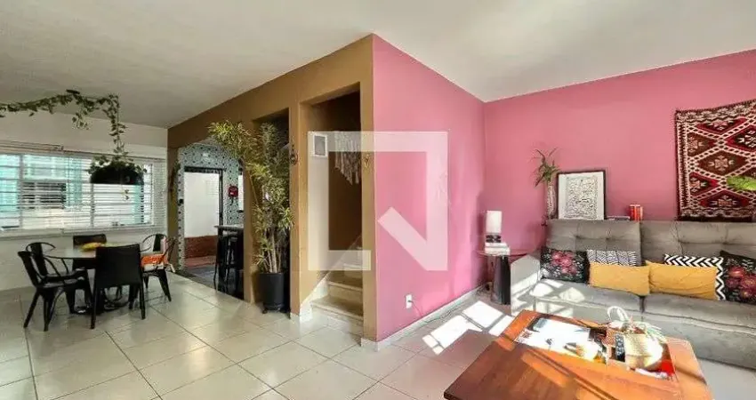 Casa à Venda - Planalto Paulista, 3 Quartos,  120 m2