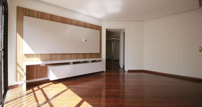 Apartamento à Venda - Aclimação, 3 Quartos,  108 m2