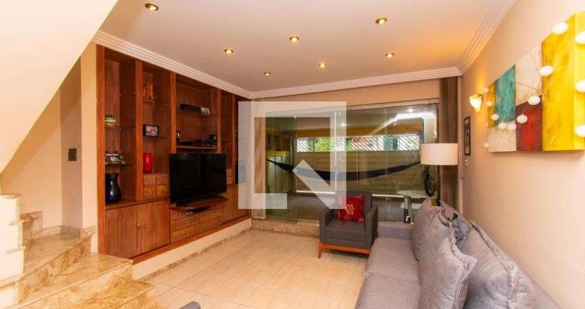 Casa à Venda - Planalto Paulista, 3 Quartos,  124 m2